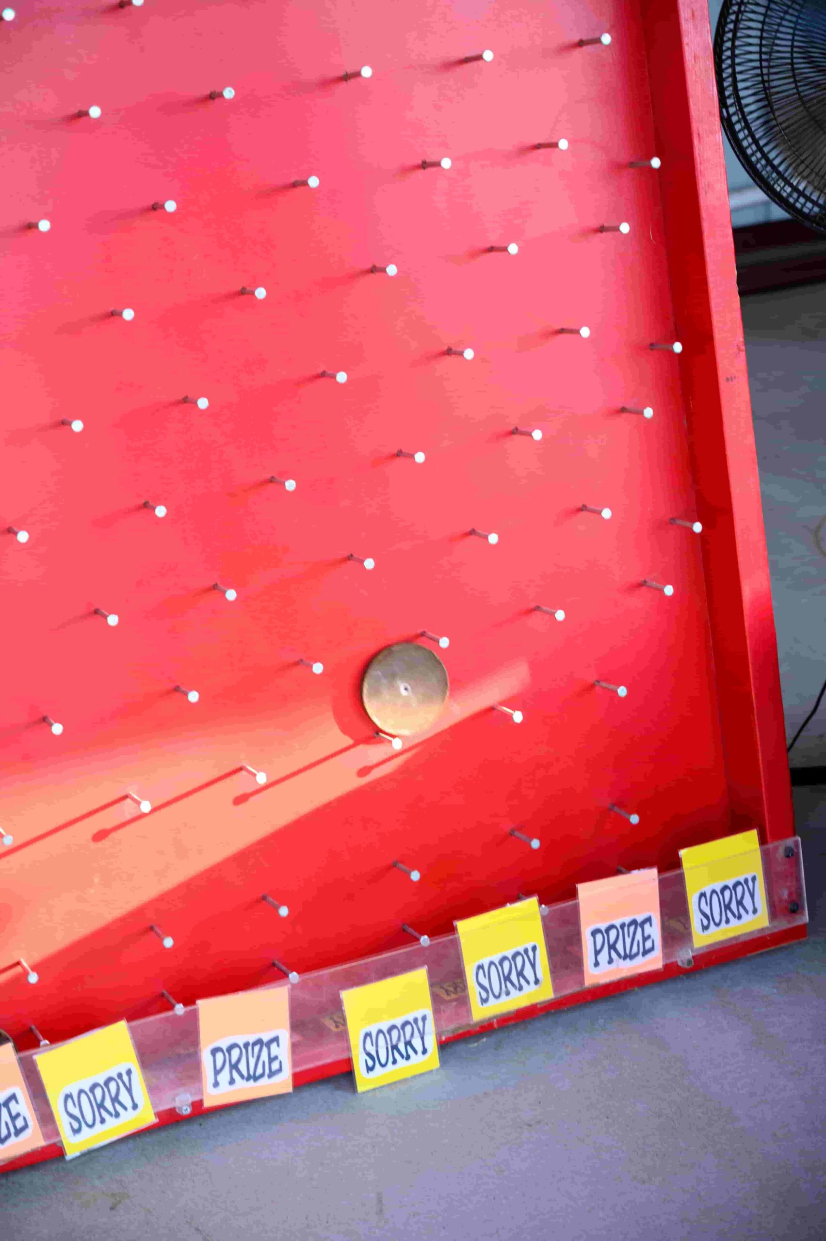 Comment fabriquer son propre jeu de Plinko ?